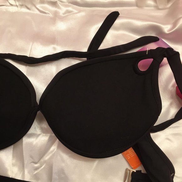 GORGEOUS peek a boo custom hello kitty bikini and matching pendent set! - Picture 9 of 17